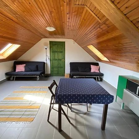 Preshaz A Hegyteton Apartment Pecsely Luaran gambar