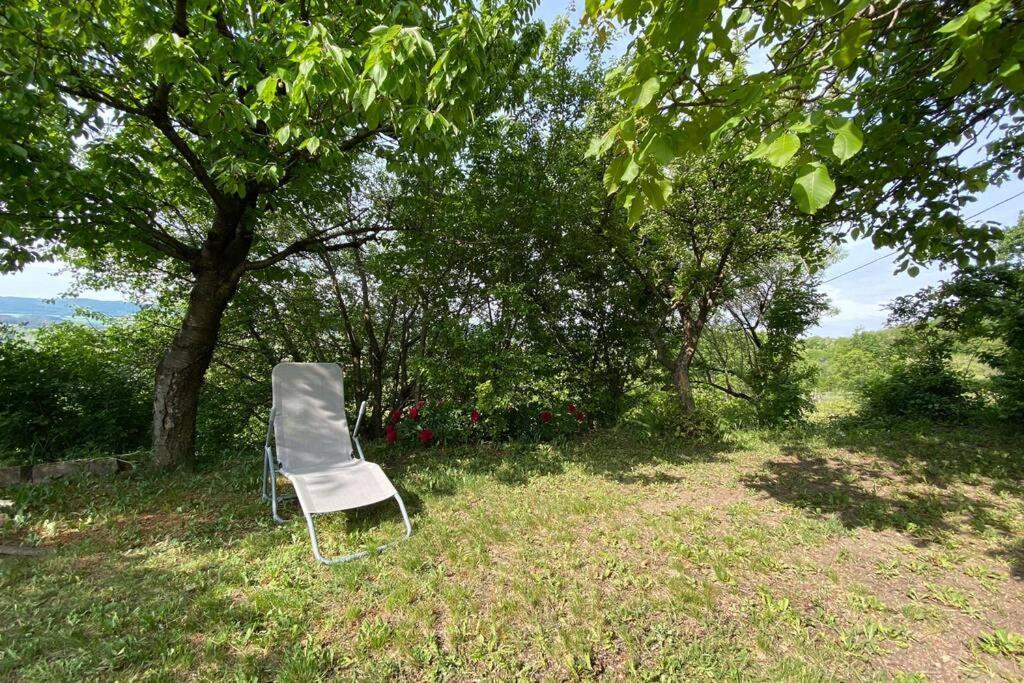 Preshaz A Hegyteton Apartment Pecsely Luaran gambar